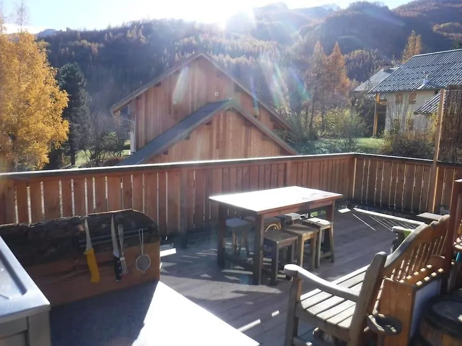 Holiday home Maison Vallouise 4 A 8 Personnes 120M² Lumineuse Pelvoux